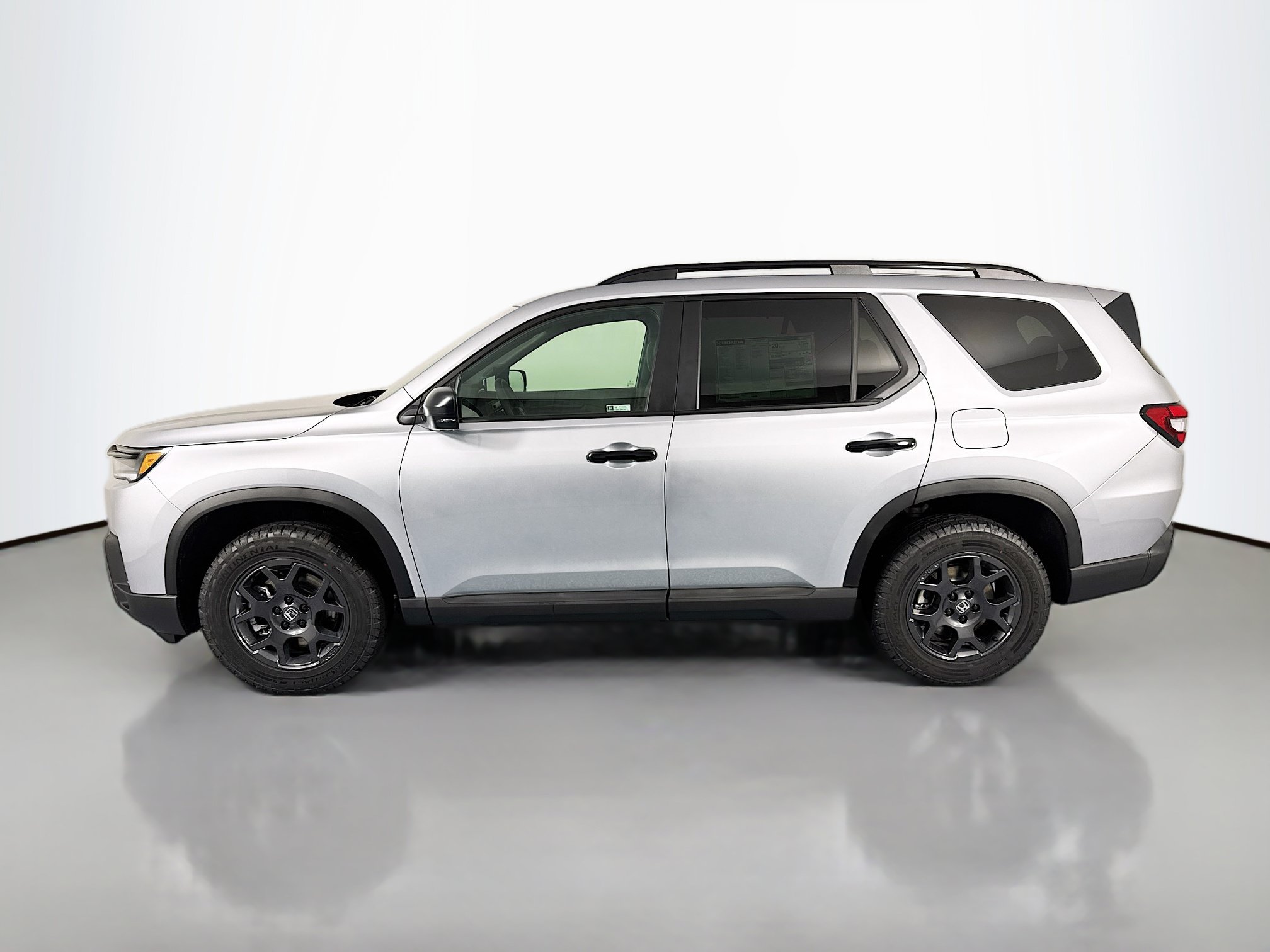 New 2026 Honda Pilot TrailSport image 8