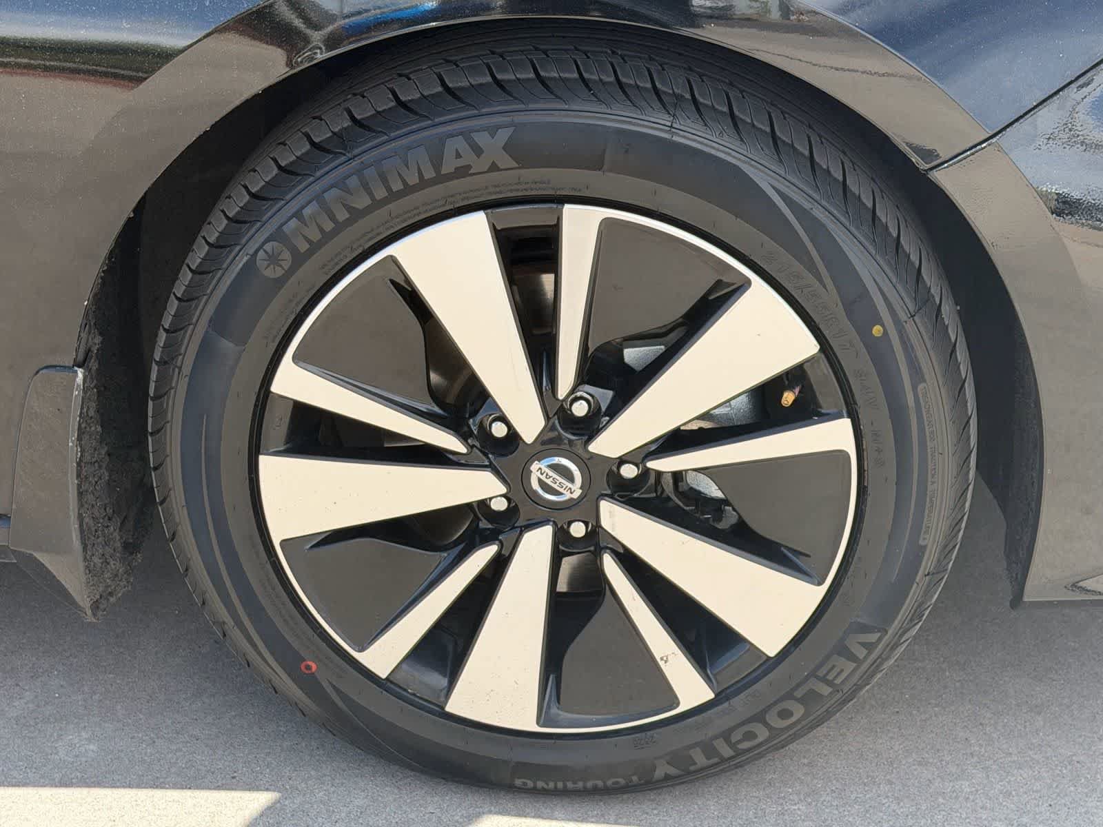 Certified 2022 Nissan Altima 2.5 SV FWD image 10
