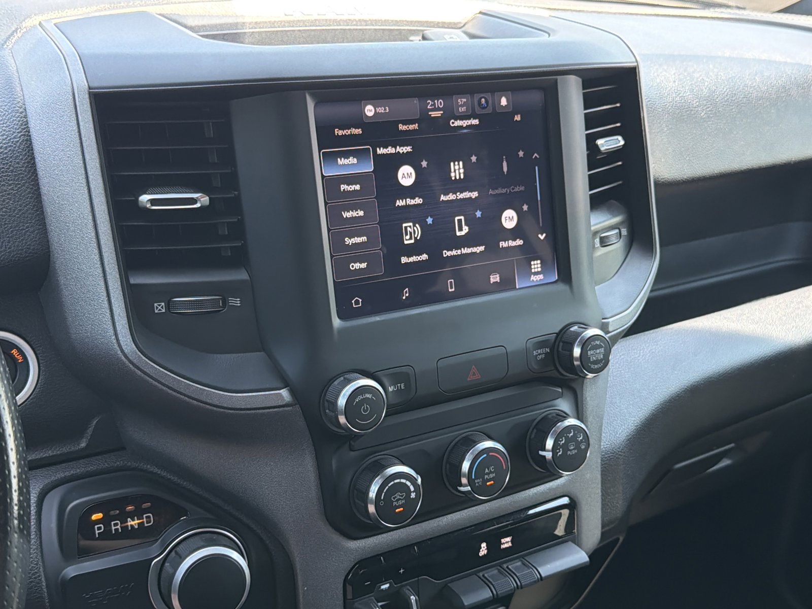 Used 2024 RAM 2500 Tradesman w/ Chrome Appearance Group AWD/4WD image 24