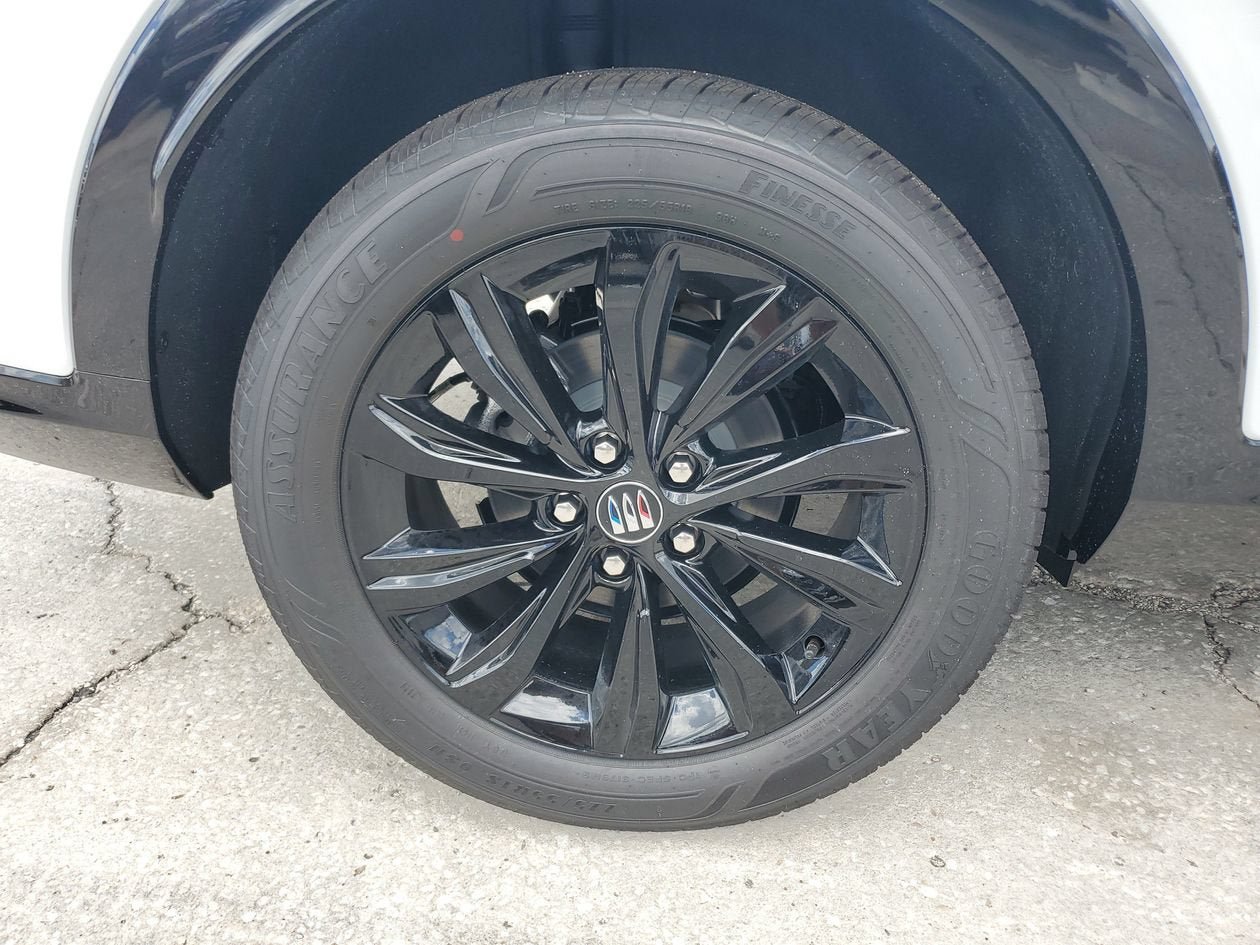 New 2026 Buick Envista Sport Touring w/ Convenience I Package FWD image 6