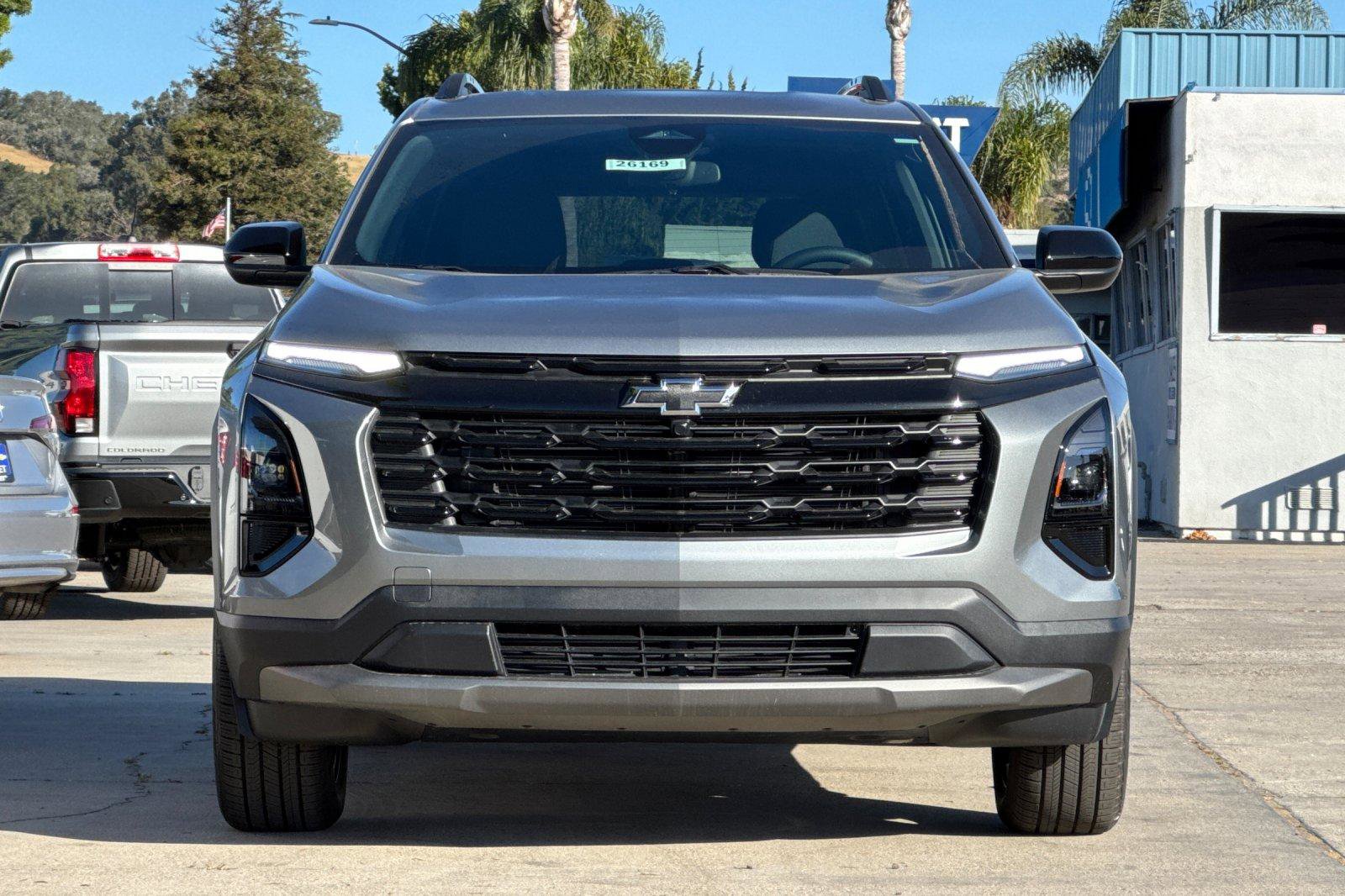 New 2026 Chevrolet Equinox LT w/ Midnight Edition FWD image 11