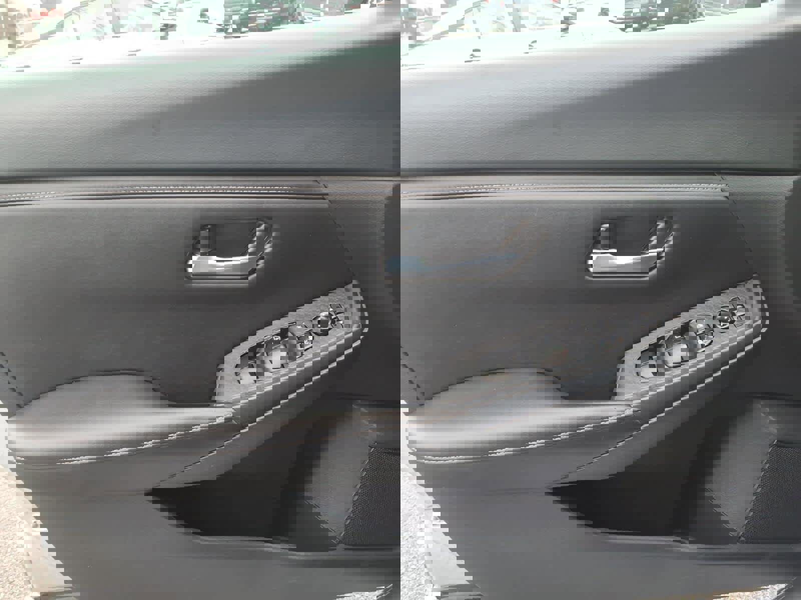 Certified 2023 Nissan Sentra SV image 16