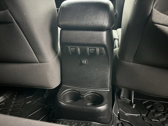 Used 2016 Jeep Wrangler Unlimited Sport image 12
