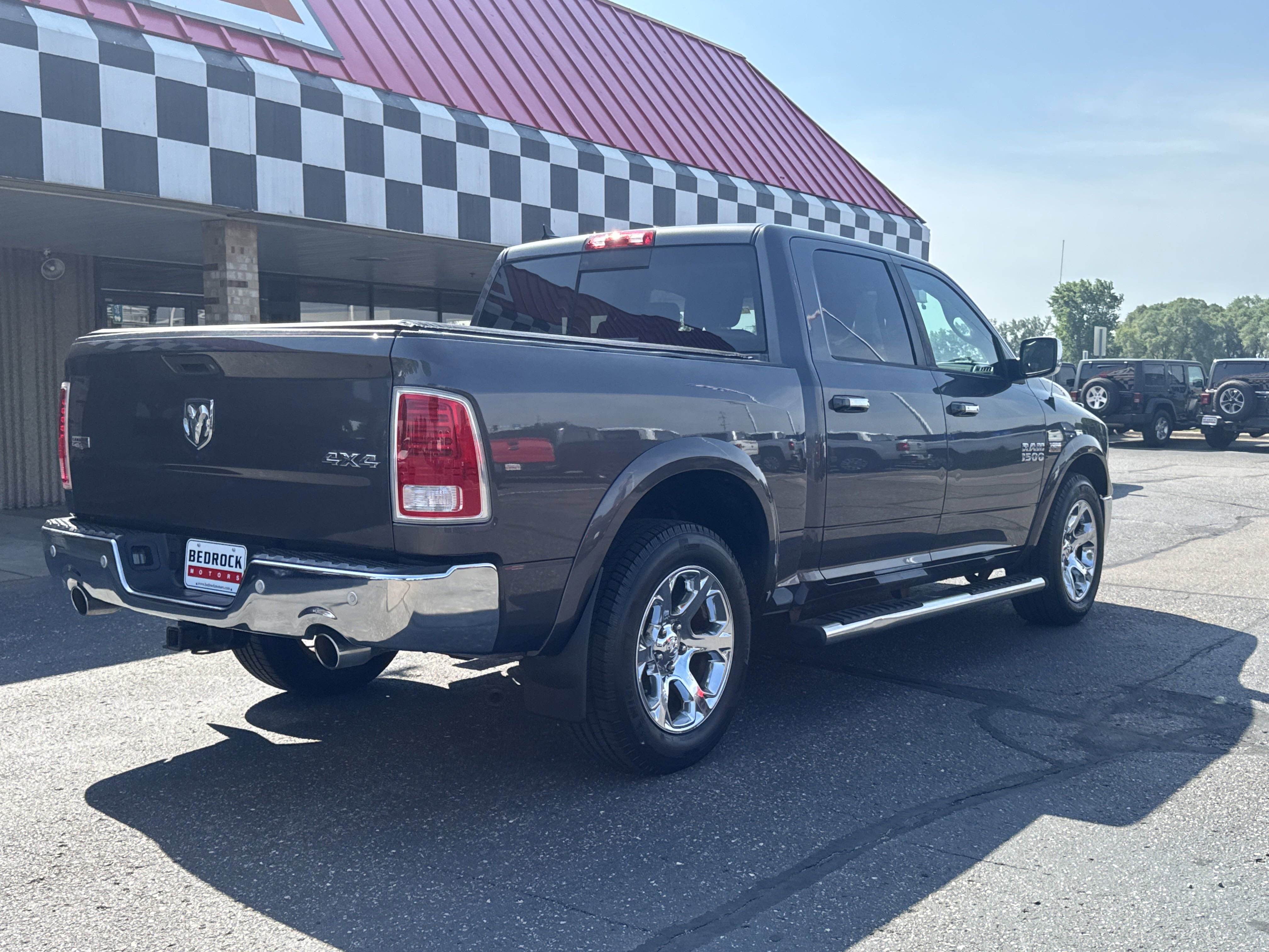 Used 2016 RAM 1500 Laramie w/ Convenience Group image 7