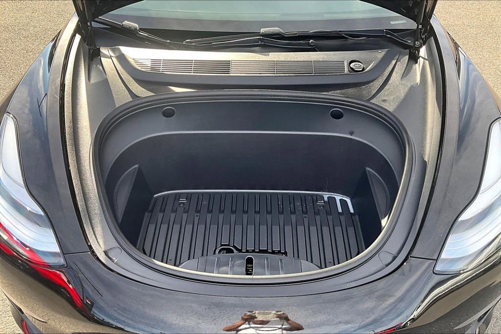 Used 2020 Tesla Model 3 Performance image 10
