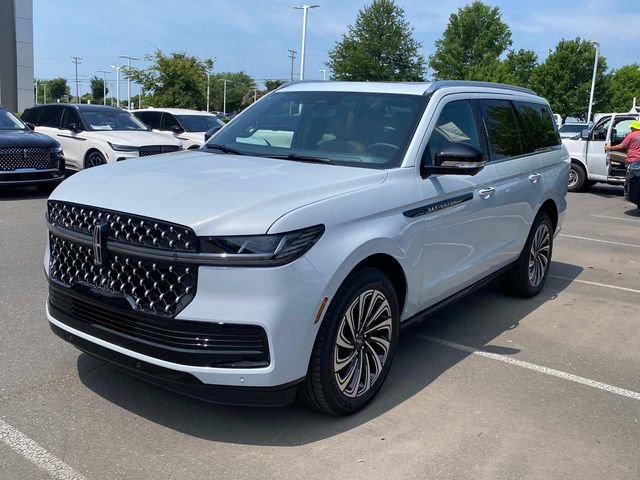 New 2026 Lincoln Navigator Black Label AWD/4WD image 3