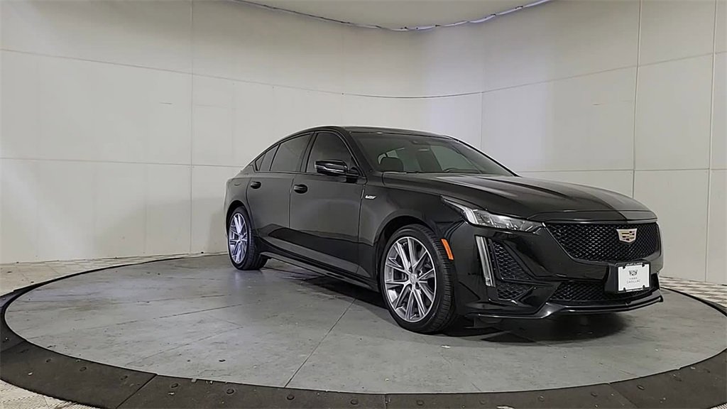 Used 2021 Cadillac CT5 V w/ Premium Package image 2