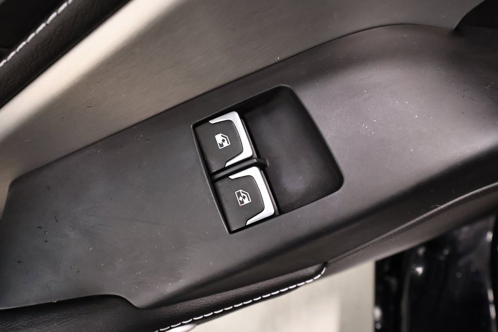 Used 2017 Chevrolet Corvette Stingray Coupe w/ Carbon Flash Badge Package image 13