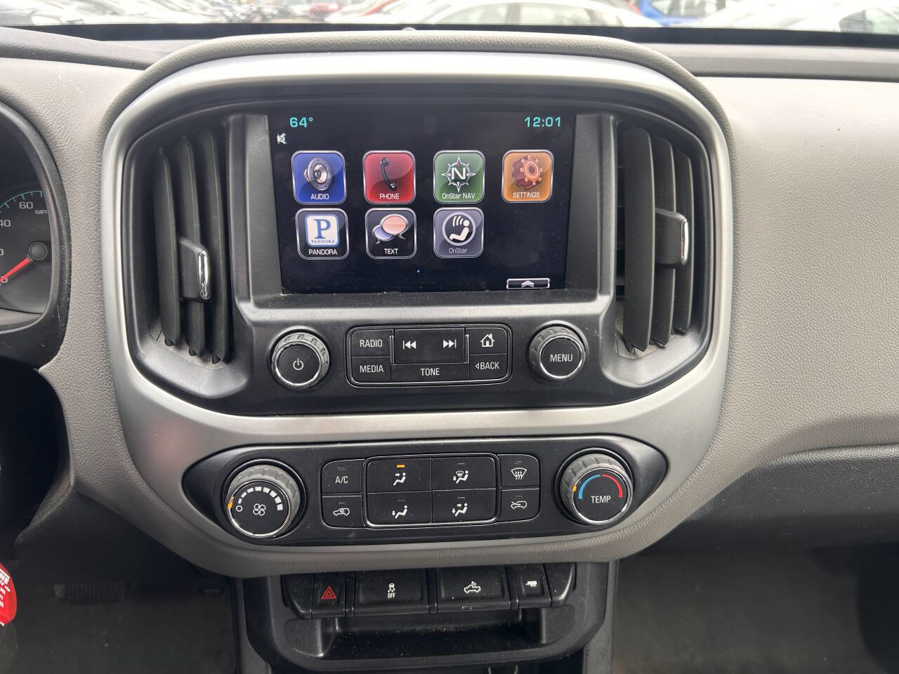 Used 2015 Chevrolet Colorado LT w/ LT Convenience Package AWD/4WD image 11