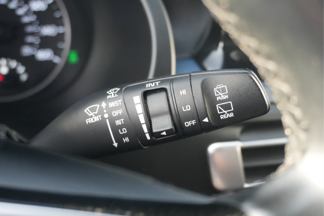Used 2021 Kia Seltos S AWD/4WD image 36