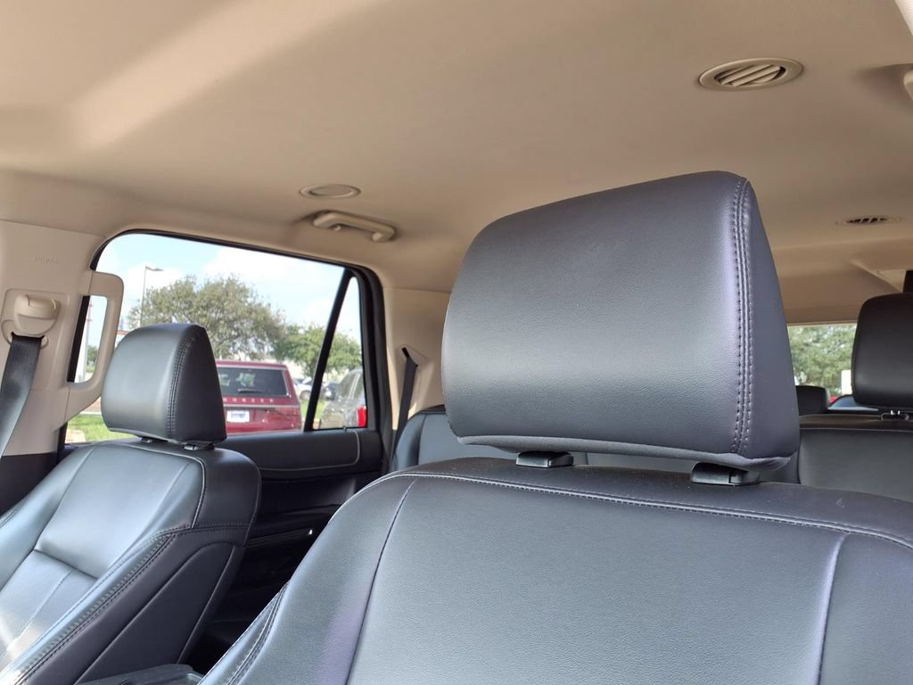 Used 2024 Ford Expedition Max XLT RWD image 17