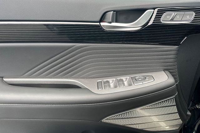 New 2025 Hyundai Palisade Calligraphy AWD/4WD image 11
