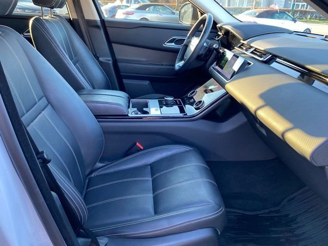 Used 2020 Land Rover Range Rover Velar S image 17