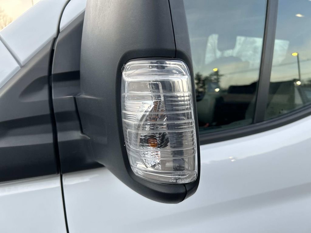 Used 2023 Ford Transit 350 XLT image 17