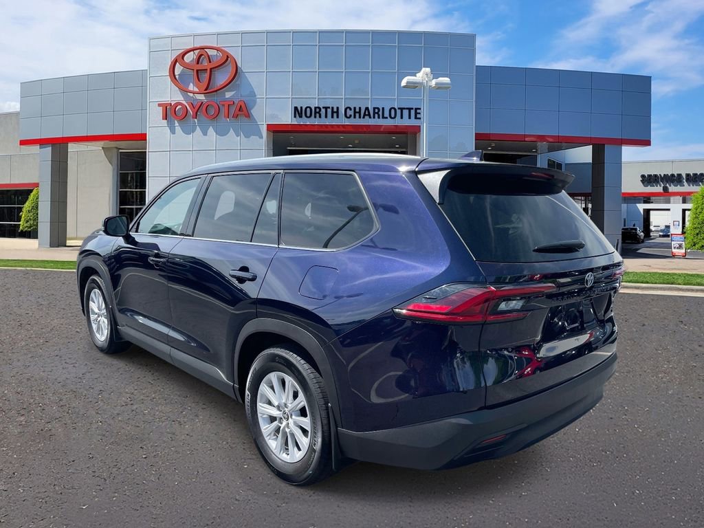 Used 2025 Toyota Grand Highlander FWD image 8