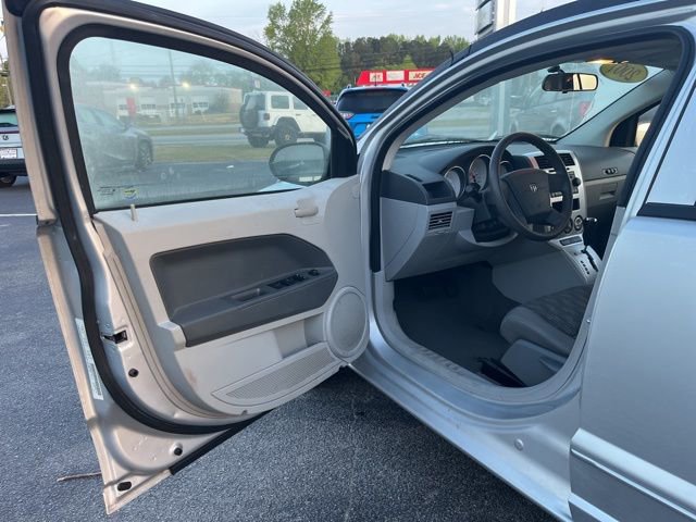 Used 2007 Dodge Caliber SXT image 4