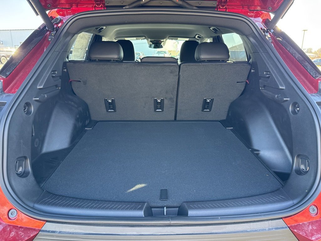 New 2026 Chevrolet Equinox EV LT image 15