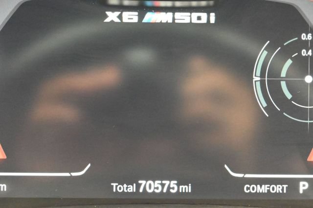 Used 2021 BMW X6 M50i w/ Executive Package AWD/4WD image 4