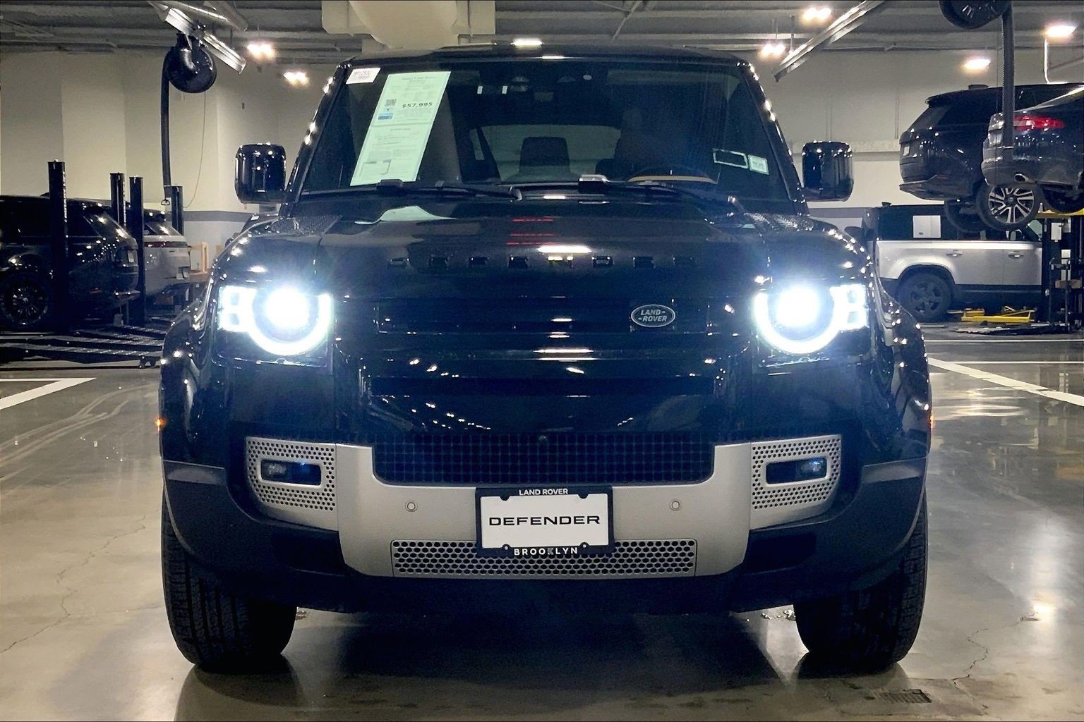 Used 2023 Land Rover Defender 130 S image 2