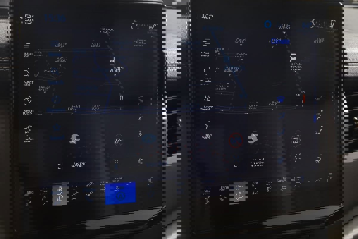 Used 2022 Ford Expedition XLT image 9