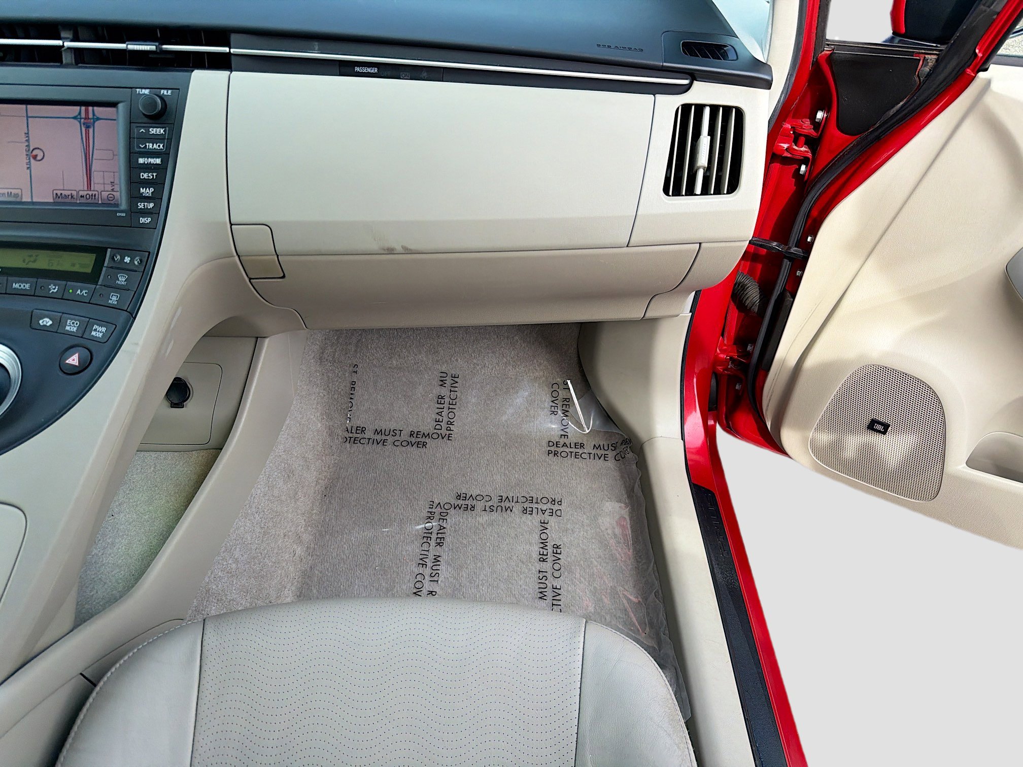 Used 2011 Toyota Prius Five image 17