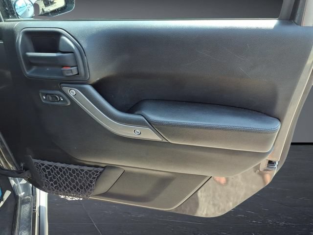 Used 2017 Jeep Wrangler Sport AWD/4WD image 18