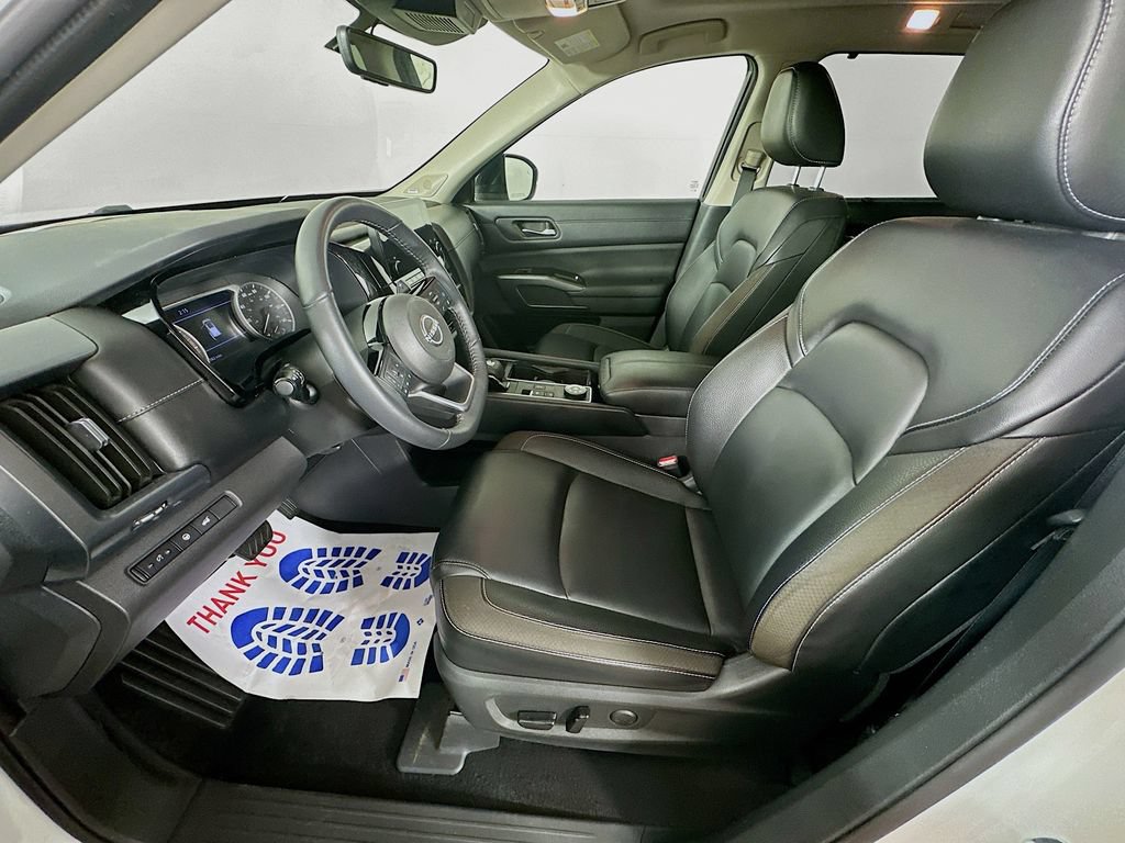 Certified 2023 Nissan Pathfinder SL w/ SL Premium Package AWD/4WD image 30