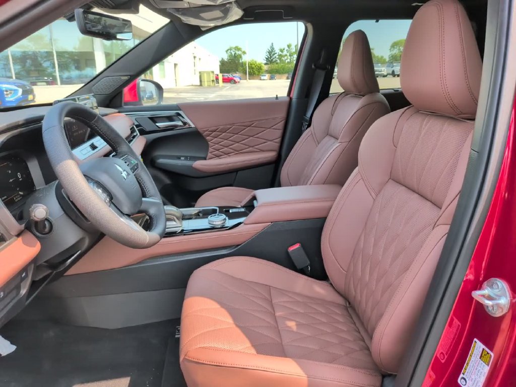 New 2026 Mitsubishi Outlander SEL AWD/4WD image 16