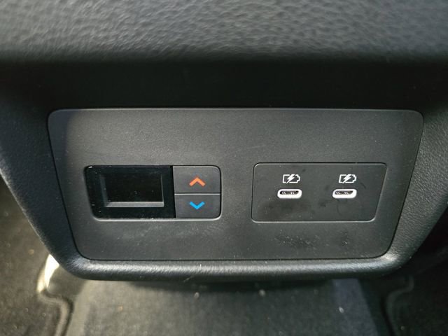 Used 2024 Nissan Rogue SL w/ SL Premium Package image 26