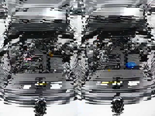 New 2026 Volkswagen Taos SE image 15