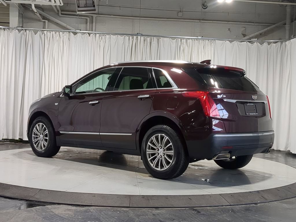 Used 2018 Cadillac XT5 Luxury w/ Driver Awareness Package image 12