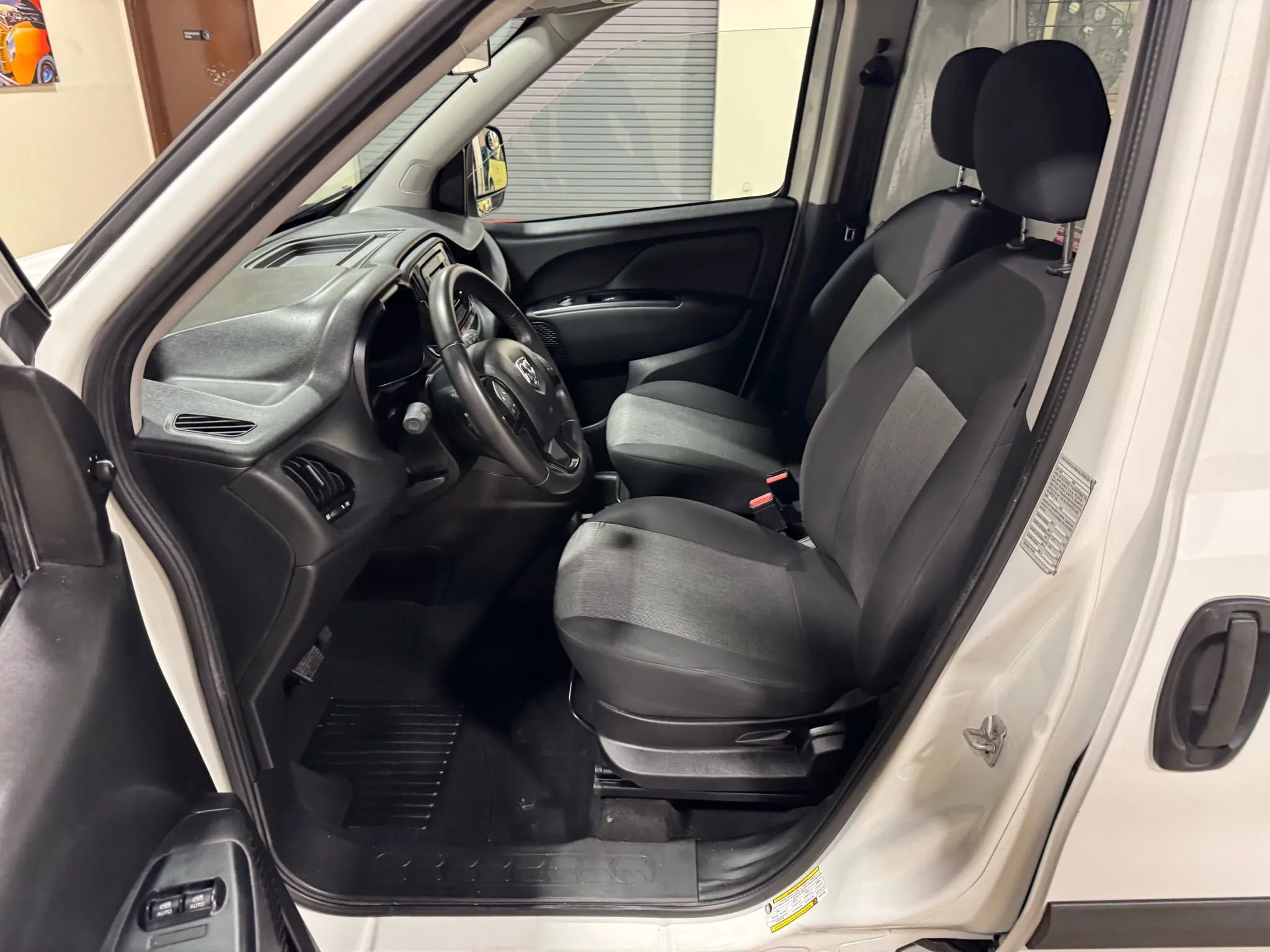 Used 2019 RAM ProMaster City Tradesman SLT image 33