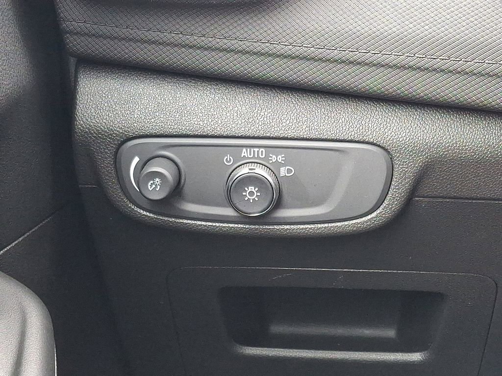 Used 2025 Chevrolet TrailBlazer LT image 25