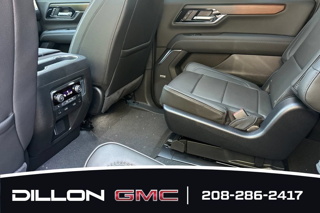 New 2026 GMC Yukon XL Denali w/ Denali Reserve Package AWD/4WD image 14