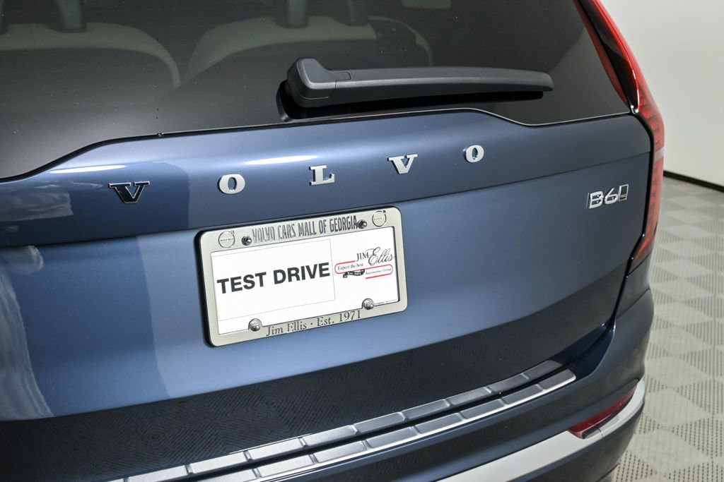 Certified 2026 Volvo XC90 B6 Plus w/ Protection Package Premier image 40