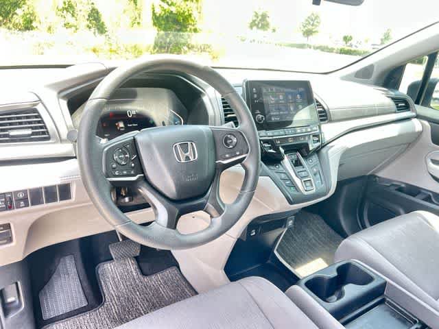 Certified 2024 Honda Odyssey EX image 15