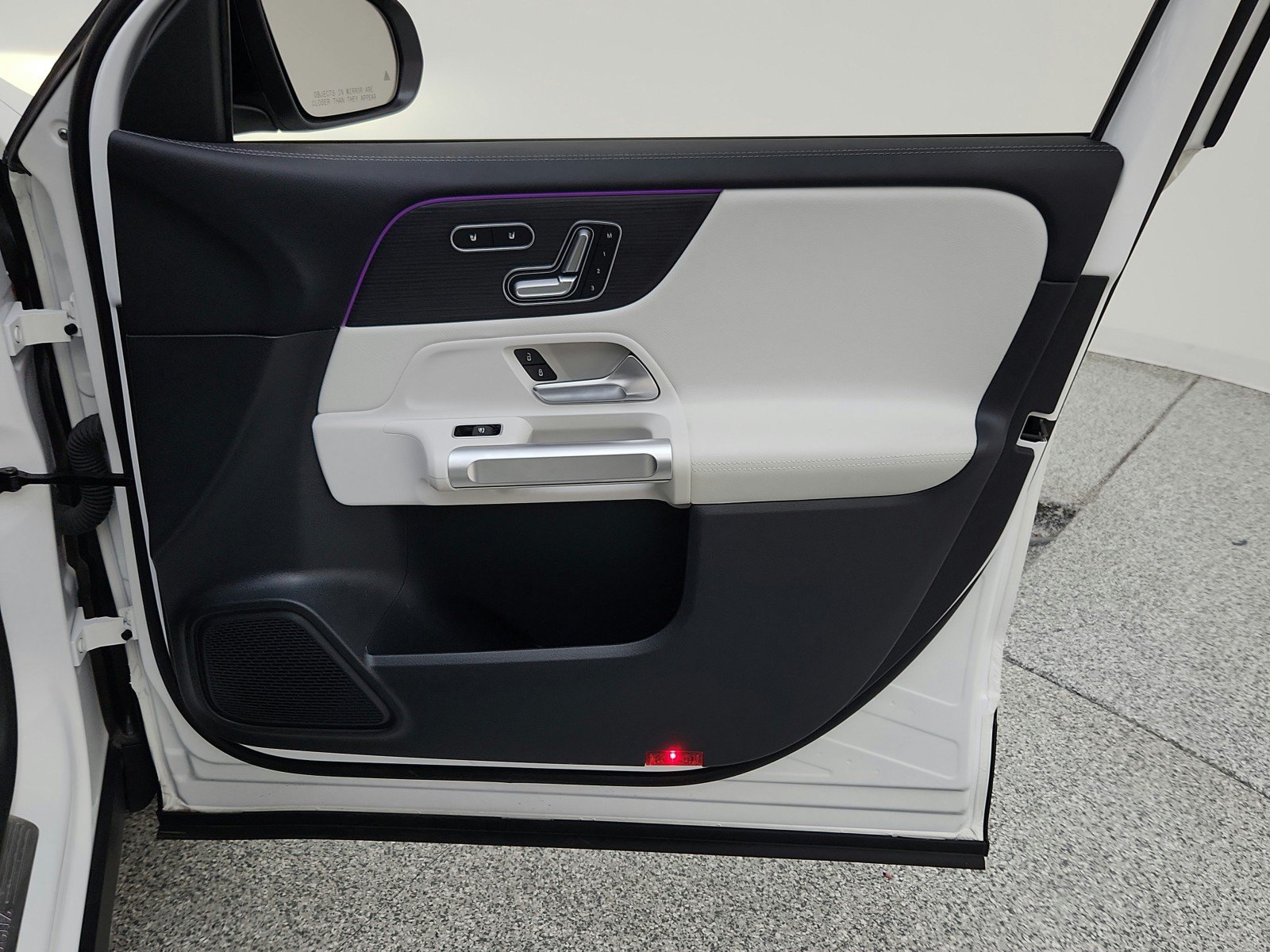 Certified 2022 Mercedes-Benz GLB 250 image 24