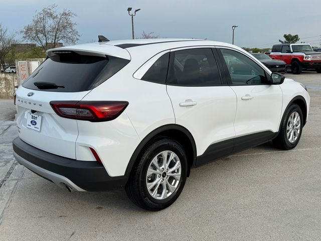 Used 2024 Ford Escape Active image 8