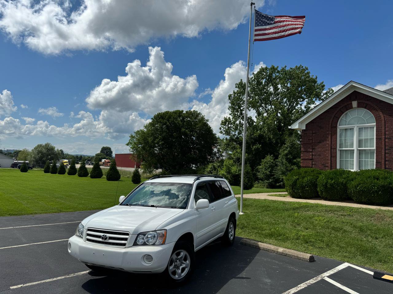 Used 2002 Toyota Highlander 2WD image 1