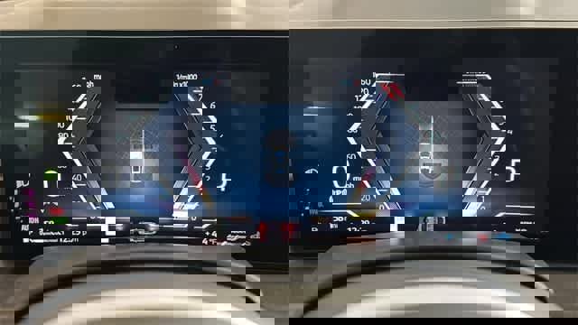 Used 2026 BMW X6 xDrive40i image 19