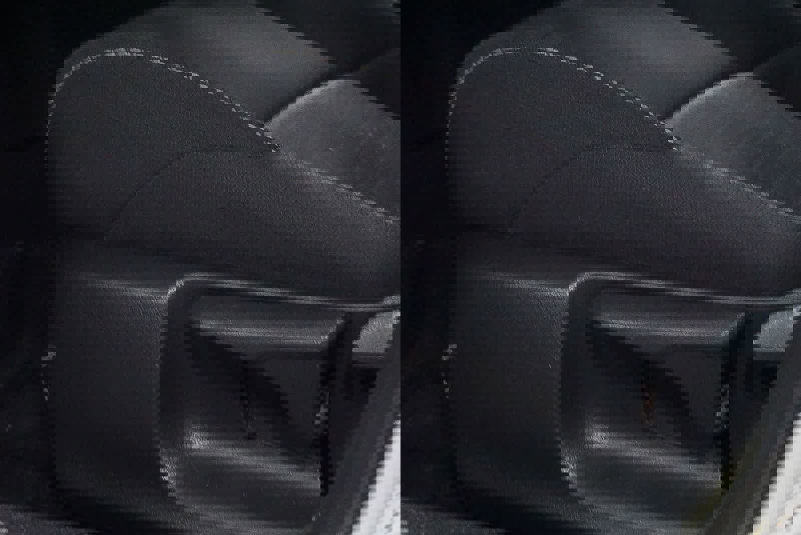 Certified 2024 Toyota Corolla SE w/ SE Package image 21