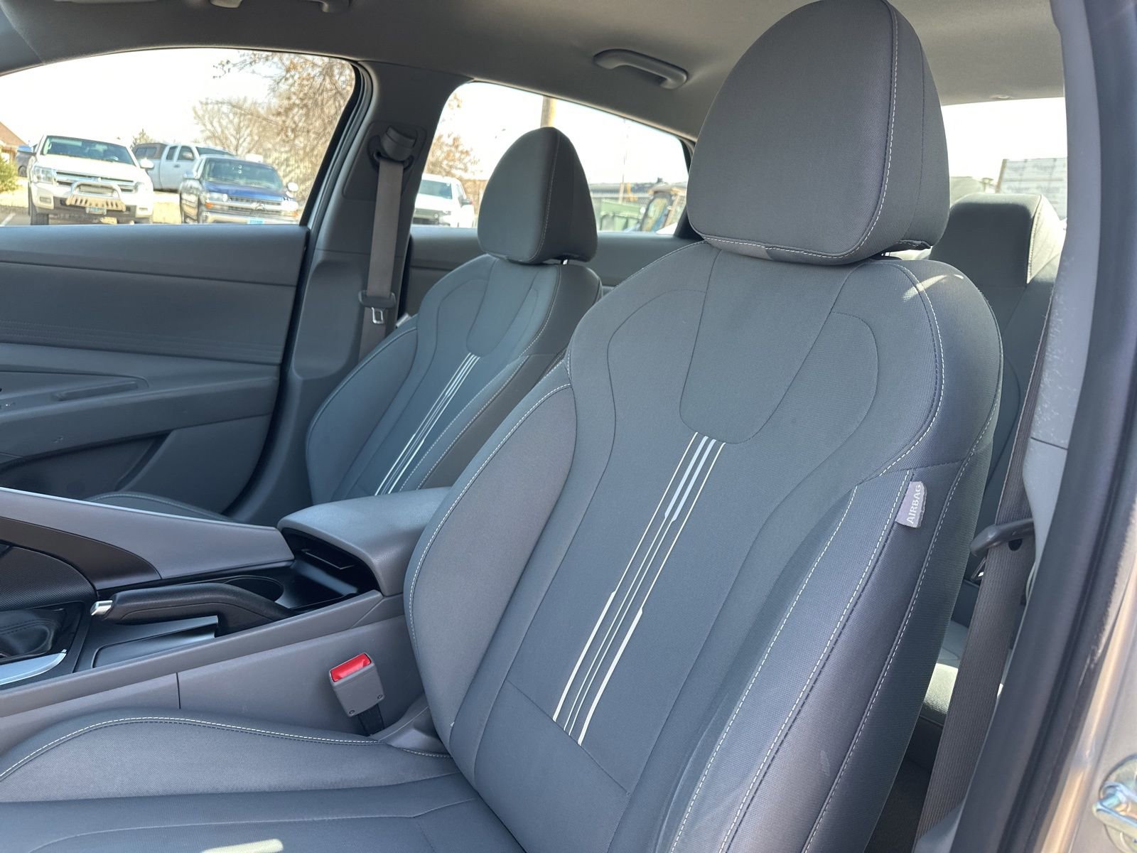 Used 2022 Hyundai Elantra SEL w/ Cargo Package image 9