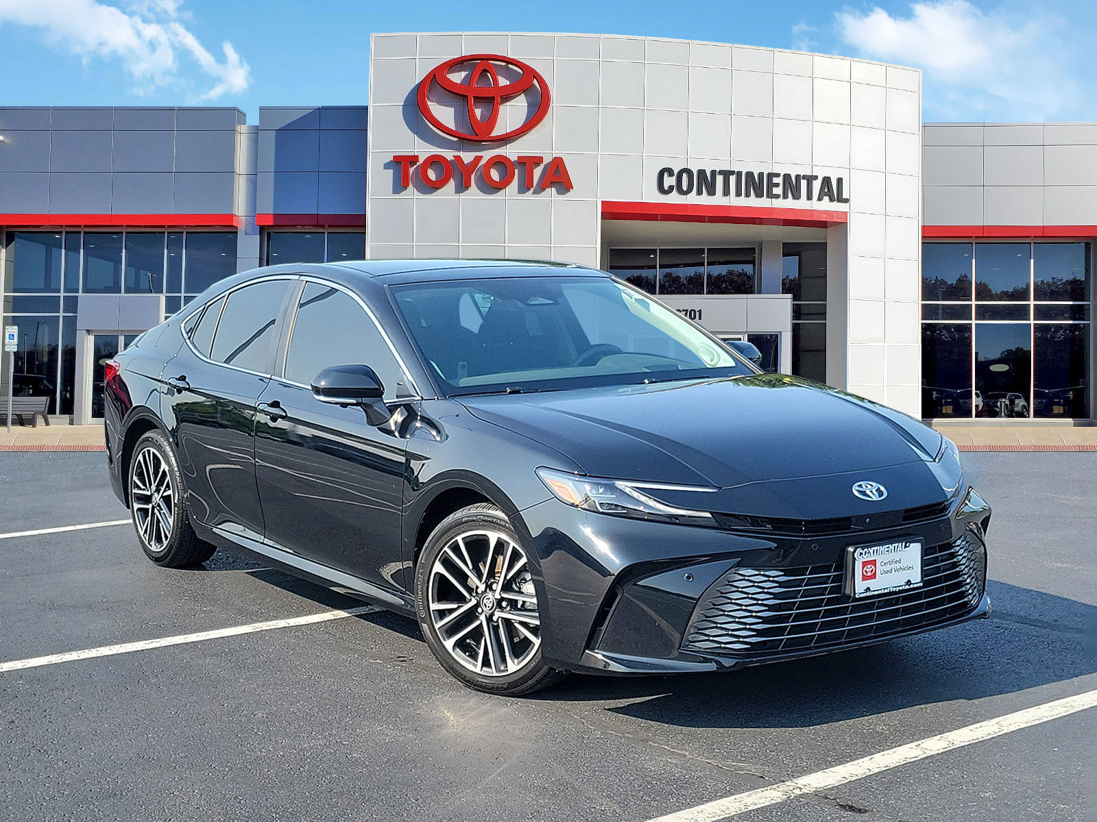 Certified 2025 Toyota Camry XLE w/ Premium Plus Package AWD/4WD image 2