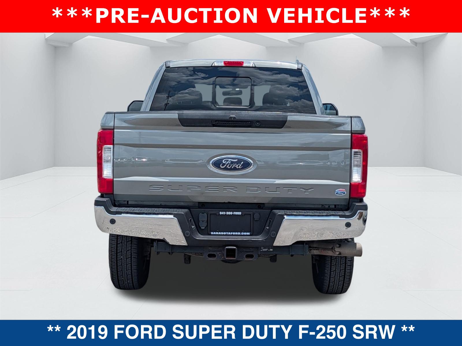 Used 2019 Ford F250 Lariat w/ Lariat Value Package AWD/4WD image 6