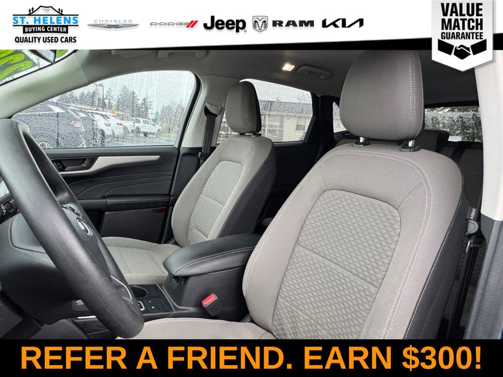 Used 2022 Ford Escape SE image 15