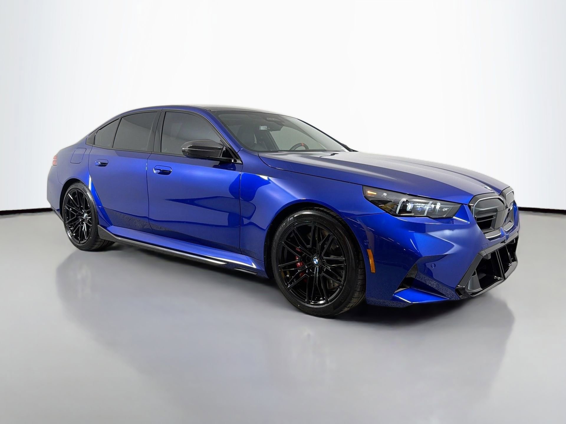 New 2026 BMW M5 w/ Executive Package image 3