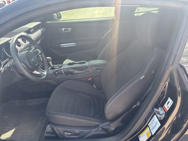 Used 2015 Ford Mustang GT RWD image 9