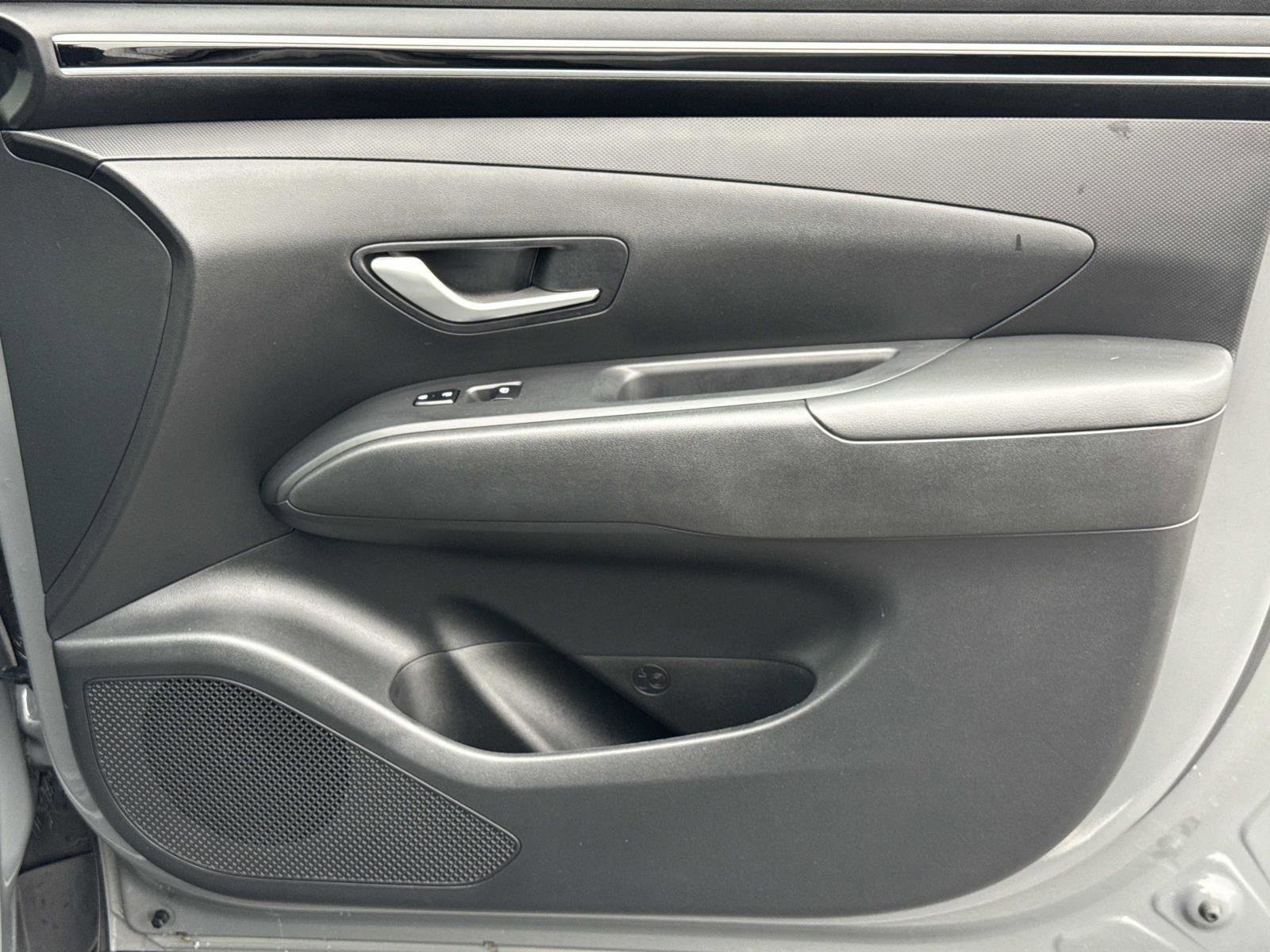 Used 2024 Hyundai Santa Cruz SEL image 18