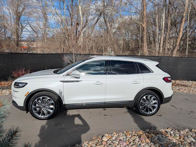 Certified 2022 Lincoln Nautilus Reserve image 2