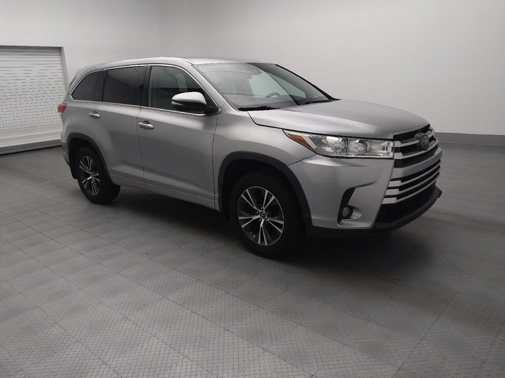 Used 2018 Toyota Highlander Plus image 11